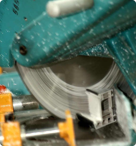 Производственное оборудование Компании Райт Окна