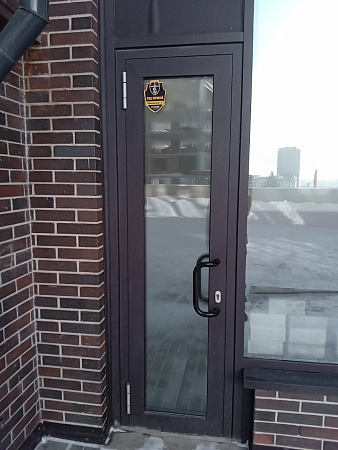 Дверь ПВХ, коричневая ламинация