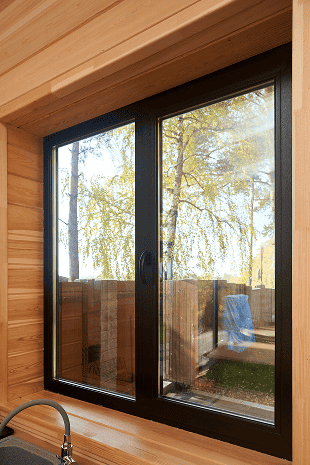 Окно со стеклопакетом UnFrozen